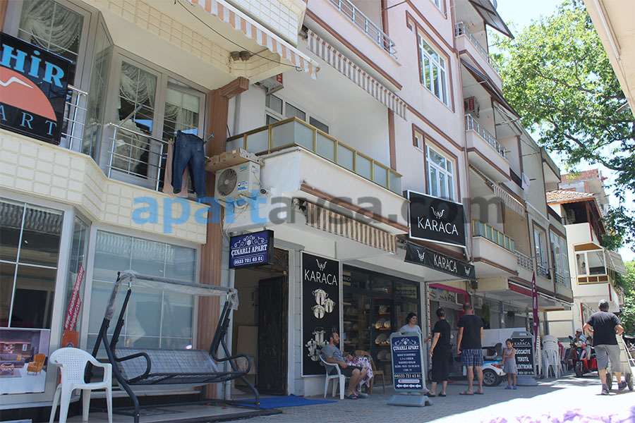 Çınarlı Apart