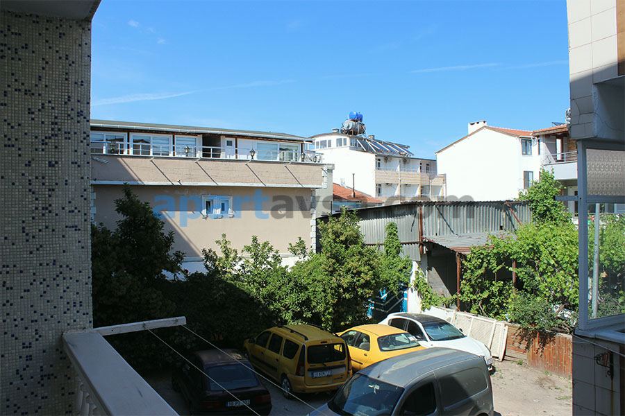 Dicle Apart
