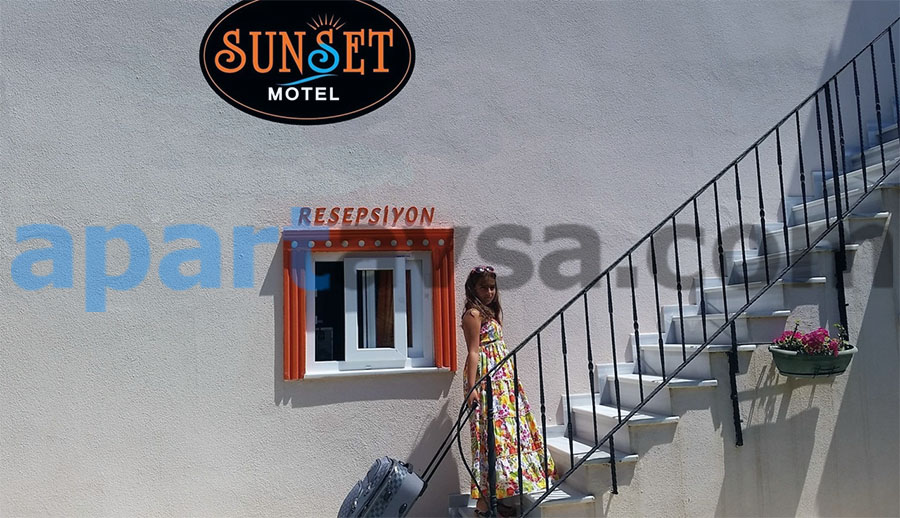sunset-motel-7
